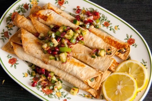 Flautas mit Hühnchen und Mangold – vanillakitchen