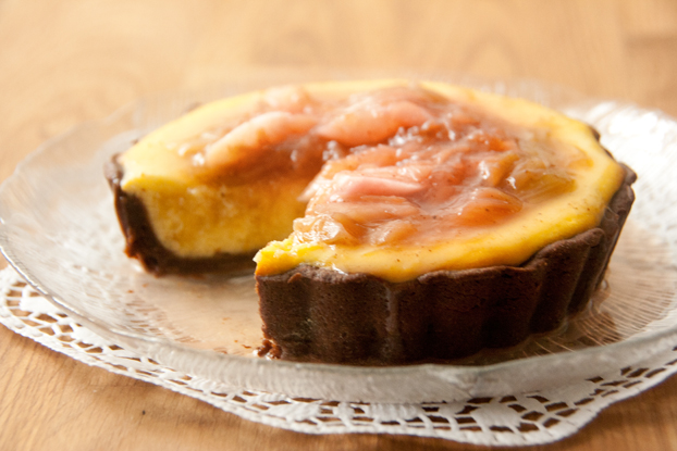 Ricotta Cheesecake mit Rhabarber Topping – vanillakitchen