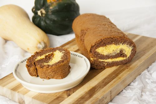 Kürbis-Schoko-Biskuitroulade – vanillakitchen